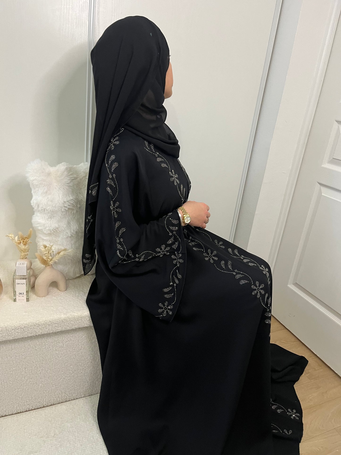 Abaya Amira