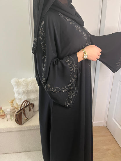 Abaya Amira